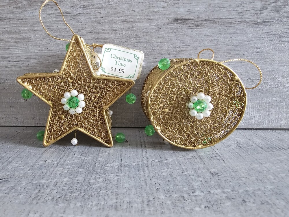 Vintage Christmas Wire Star Basket Ornament Christmas Time Lot Of 2 Gold 299b